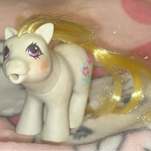 Baby Cuddles Drink and Wet Baby G1 My Little Pony - Picture 4 of 15